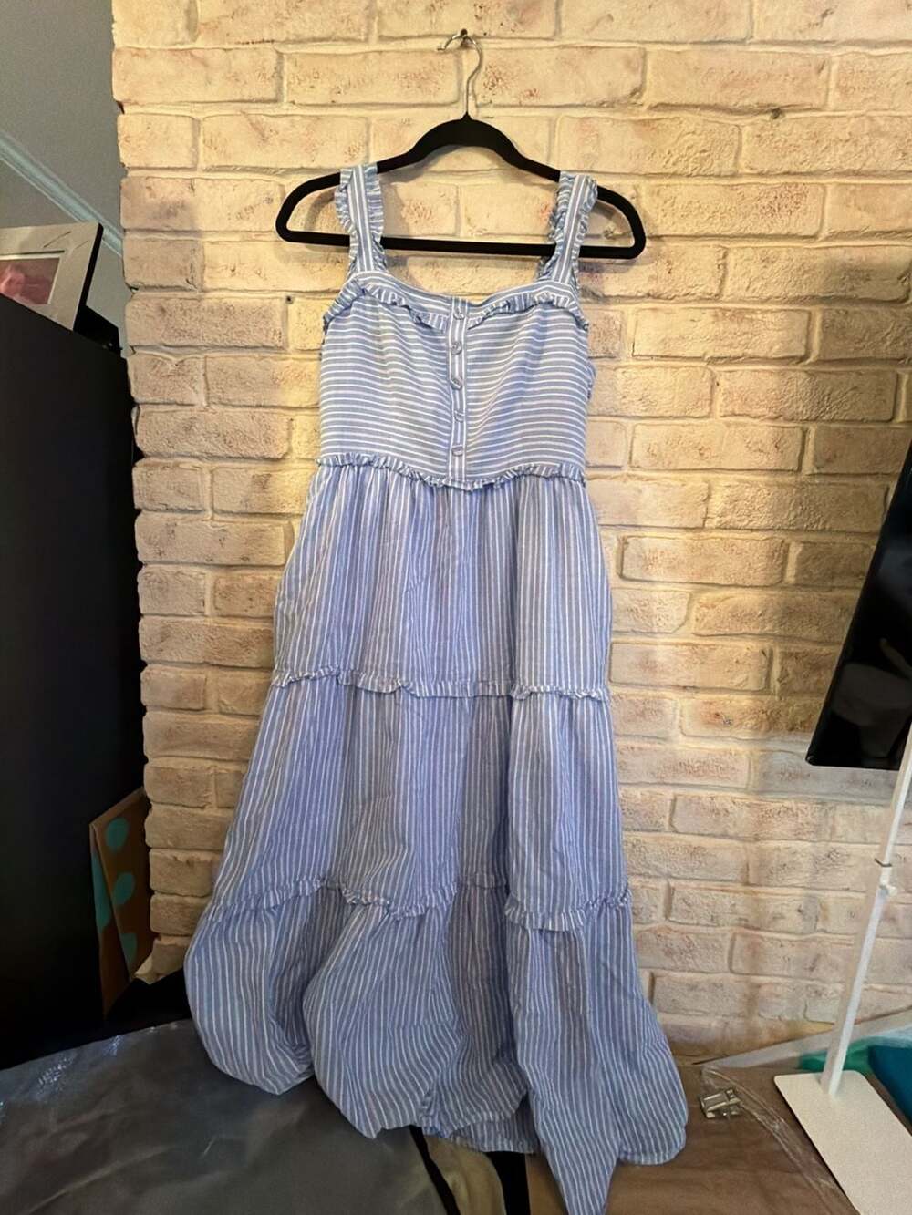 Gal Meets Glam Courtney Rio Stripe Tiered Button-Front Midi Dress
